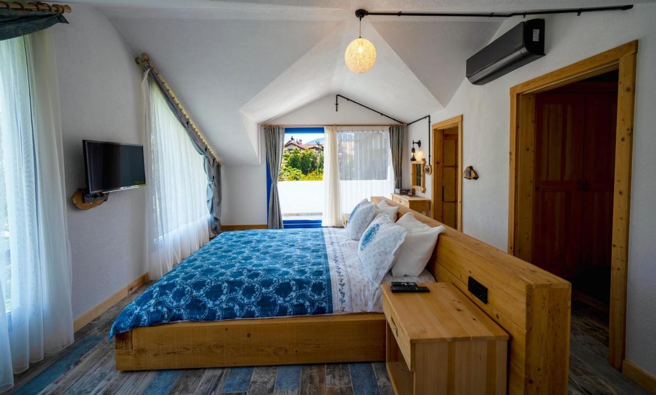 Only Blue Villa *